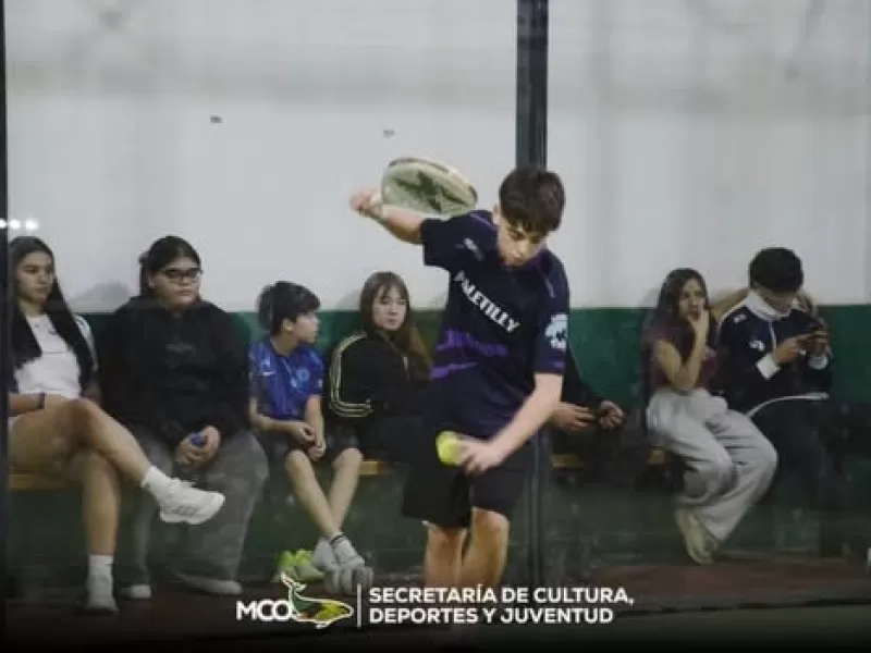 ¡Caleta Olivia celebró a las futuras promesas del pádel patagónico!