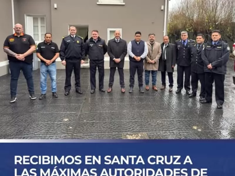 RECIBIMOS EN SANTA CRUZ A LAS M&Aacute;XIMAS AUTORIDADES DE SEGURIDAD DE LA PATAGONIA