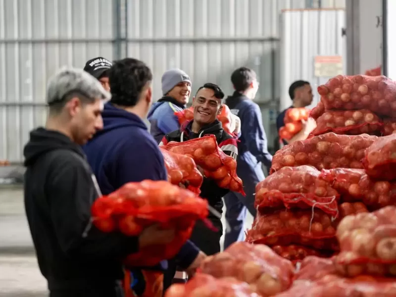 Claudio Vidal: “Abrimos un nuevo camino para bajar el costo de los alimentos en Santa Cruz